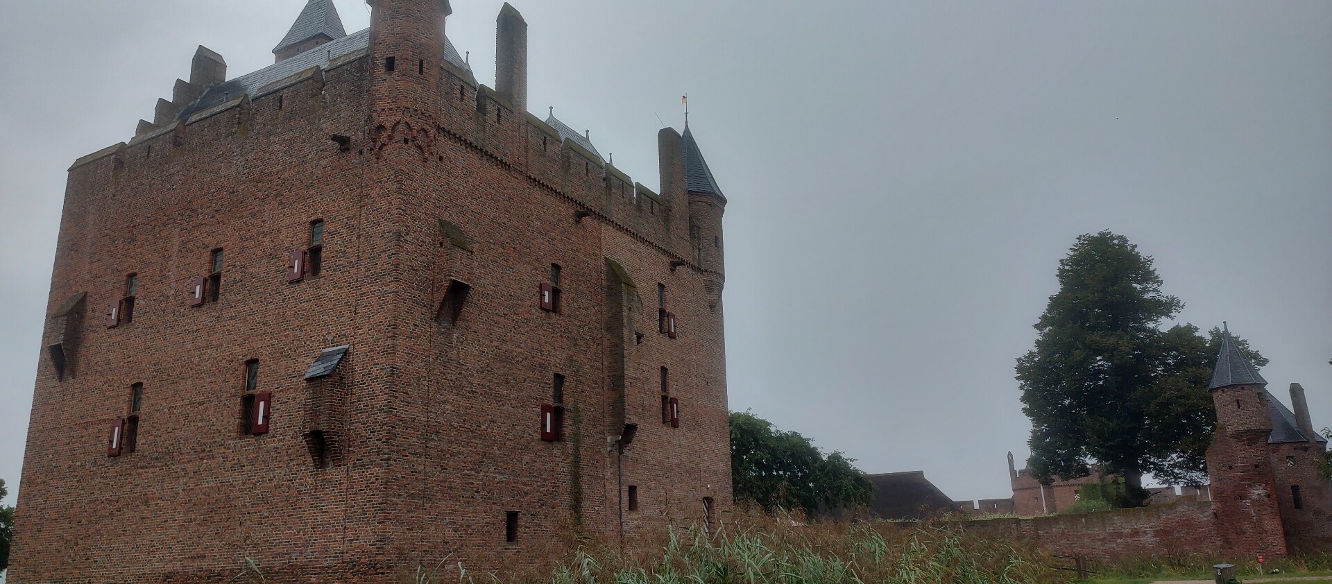 Huissen- Doornenburg · Wegen met Zegen etappe 8