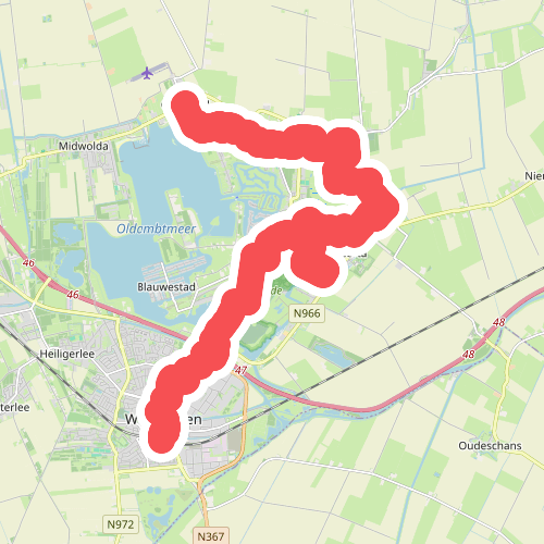 Groene ring is troostrijk kleinood na uiteenspatten blauwe zeepbel